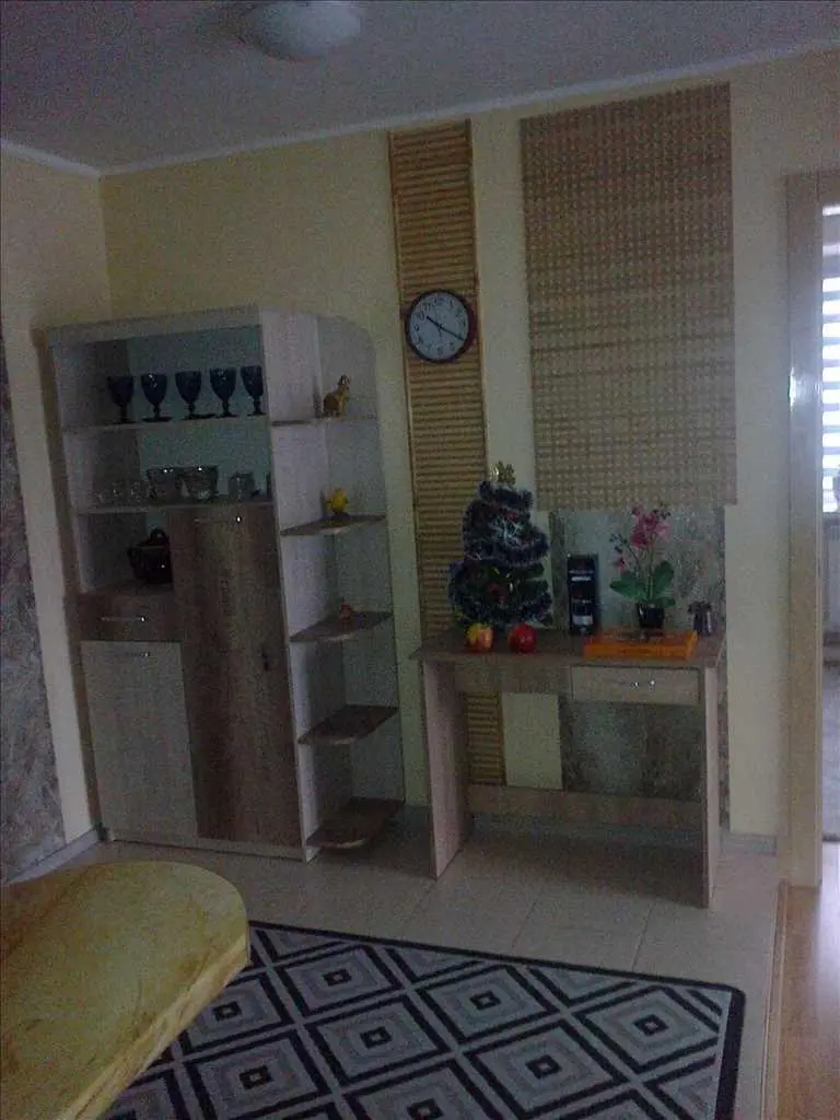 Шикарна квартира 100 м2  в місті  Карлівка