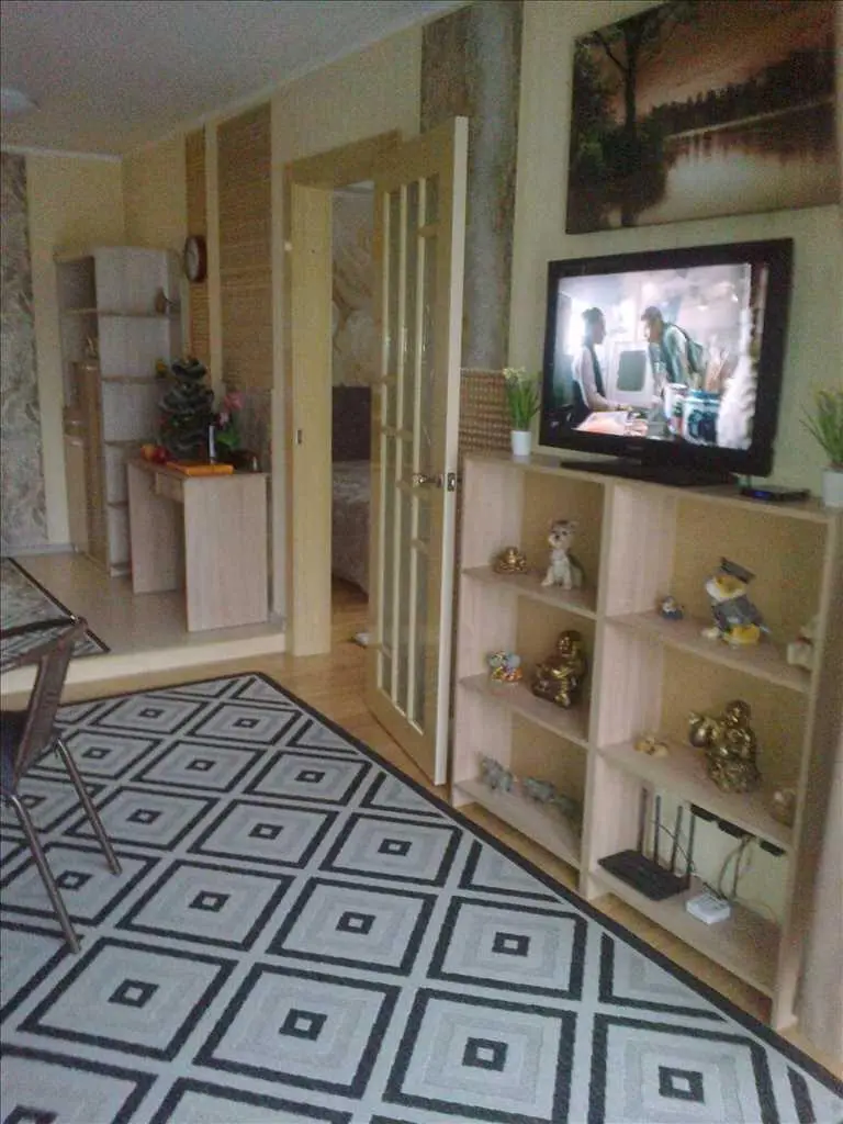 Шикарна квартира 100 м2  в місті  Карлівка