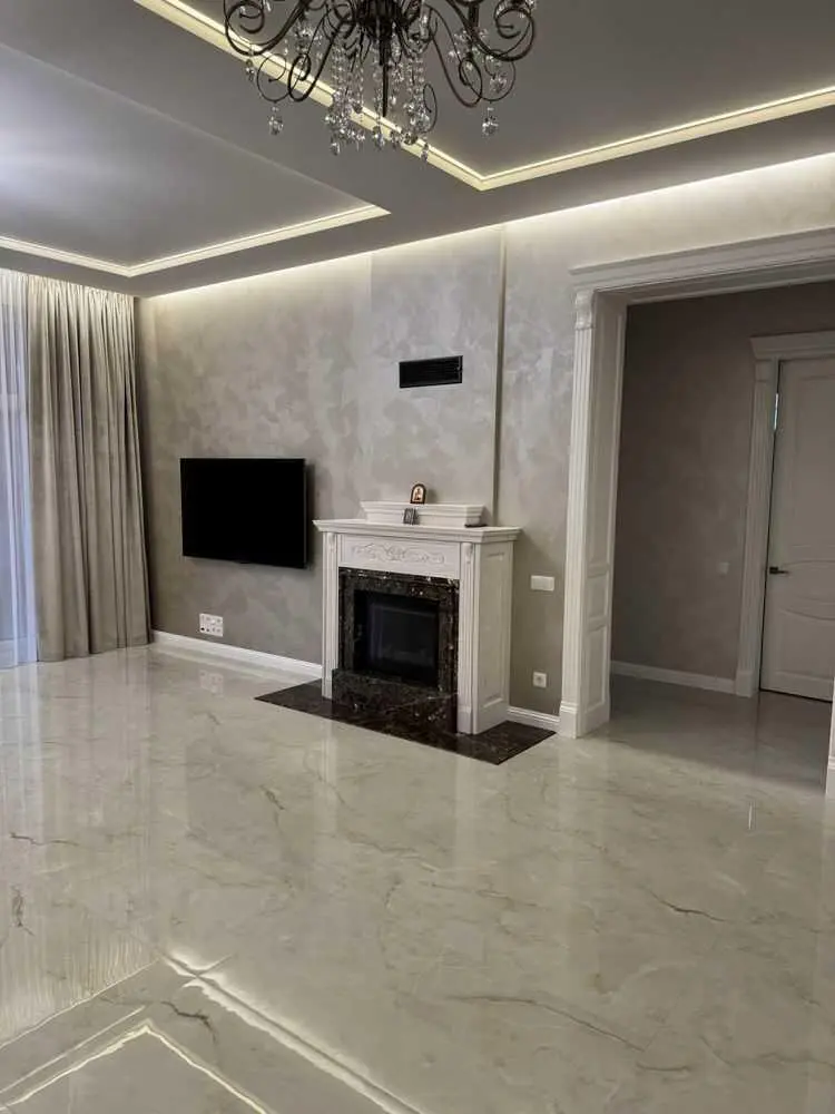 Чудовий будинок з ремонтом