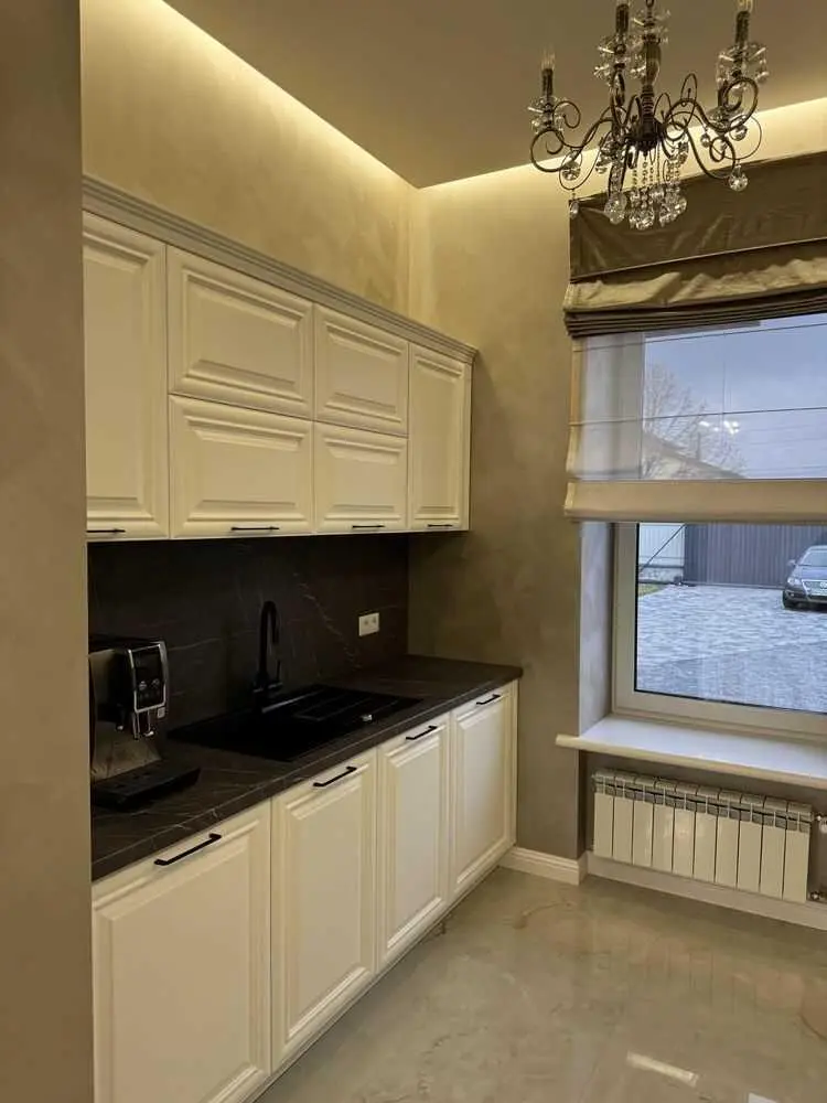 Чудовий будинок з ремонтом