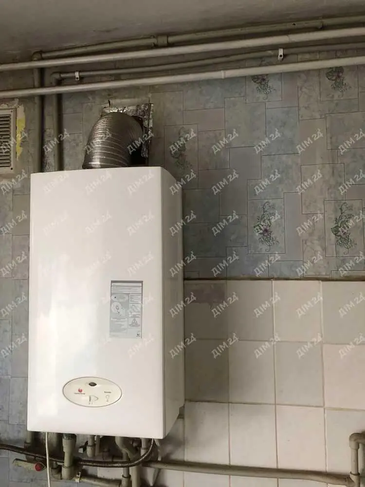 Трикімнатна квартира в Ковалівці.