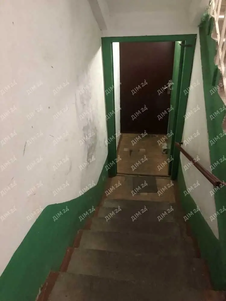 Трикімнатна квартира в Ковалівці.