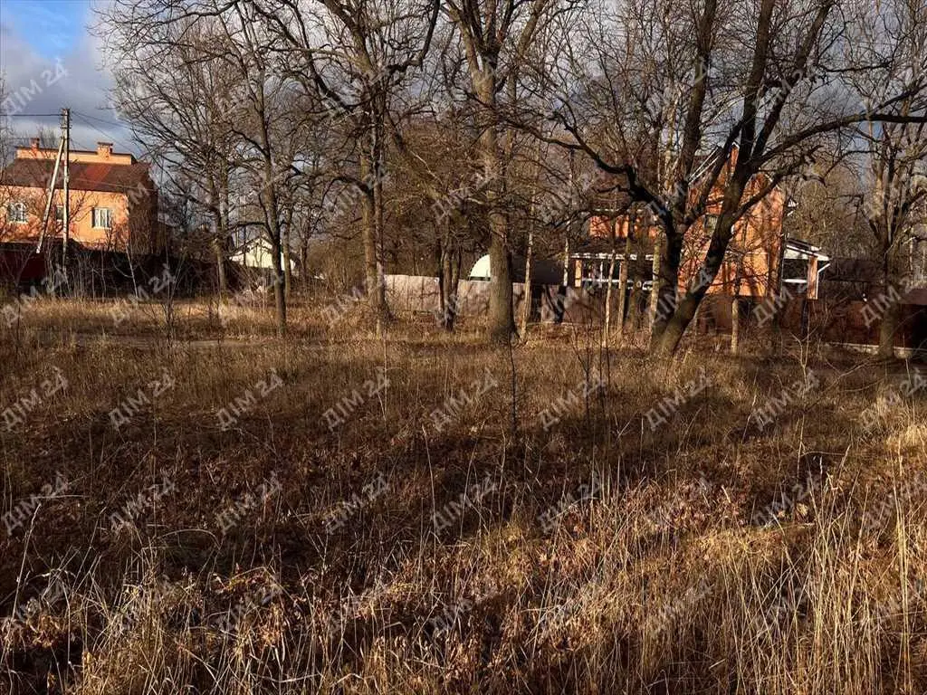Земельна ділянка на березі річки!