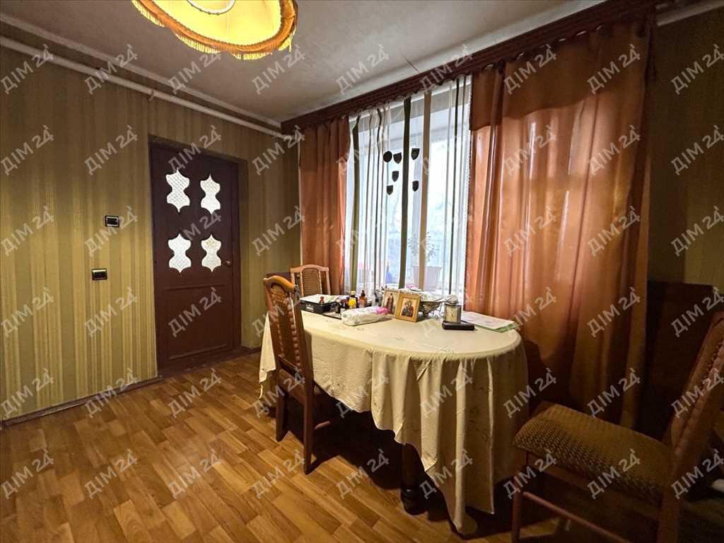 Заміський будинок в живописній місцині!