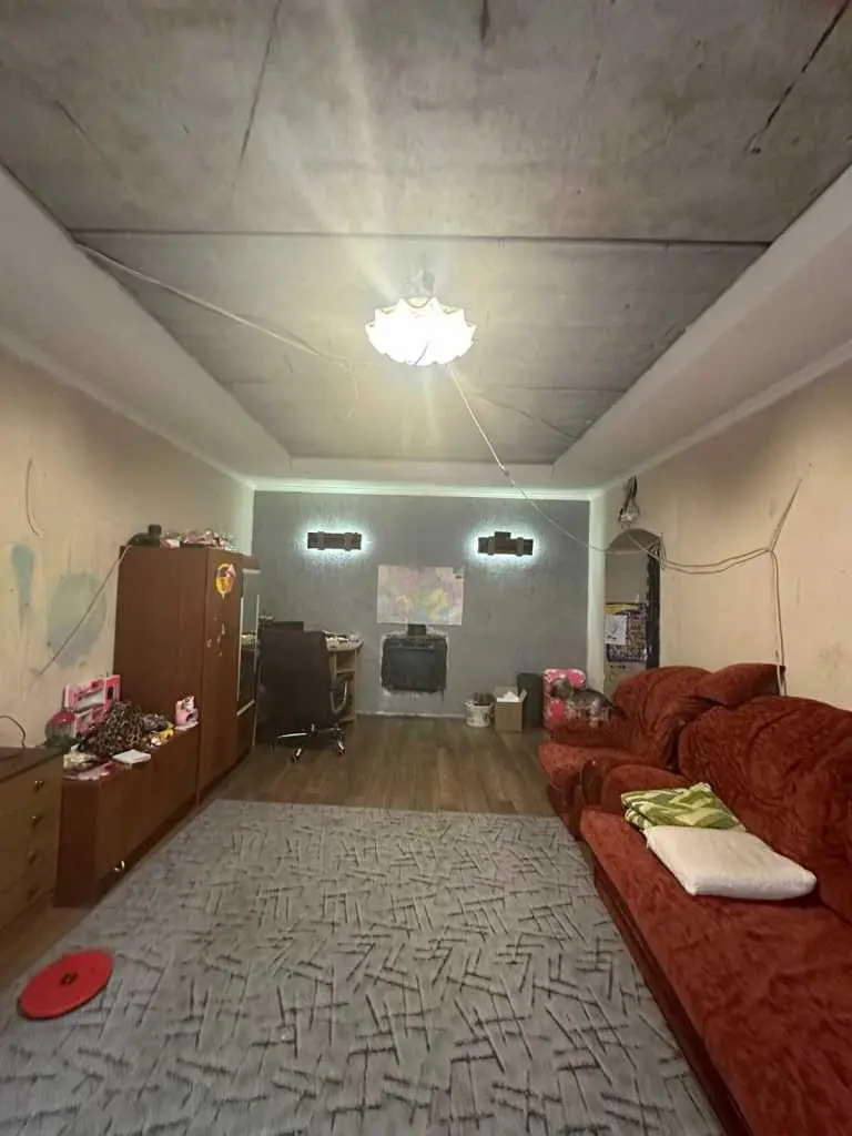 У продажу сучасний будинок