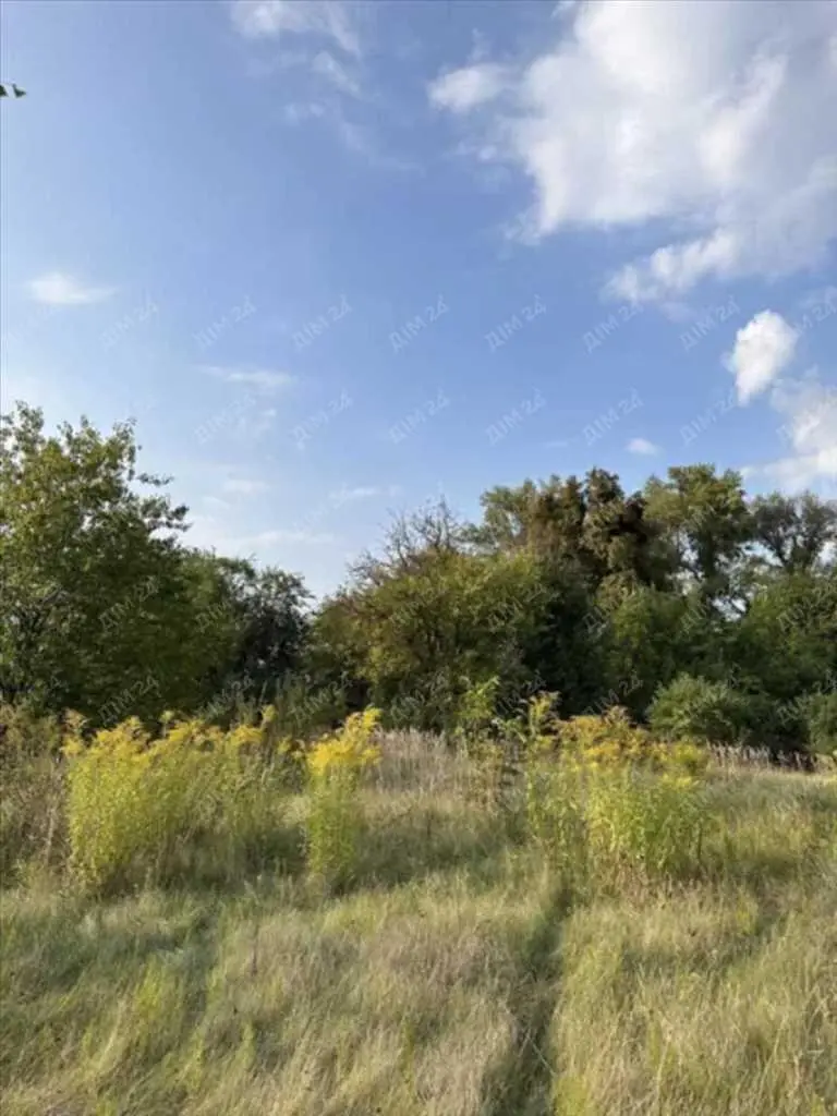 Ділянка з комунікаціями в Заворскло!