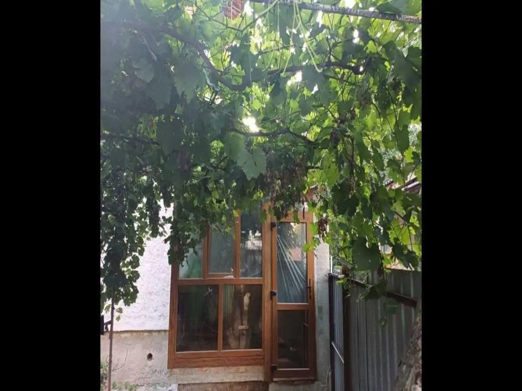 Трикімнатна квартира  поруч з ТЦ "Кон Корд"