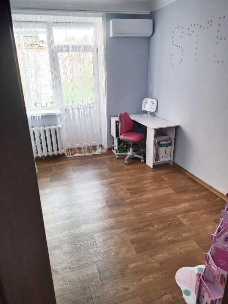 2-кімнатна квартира біля ЦУМу