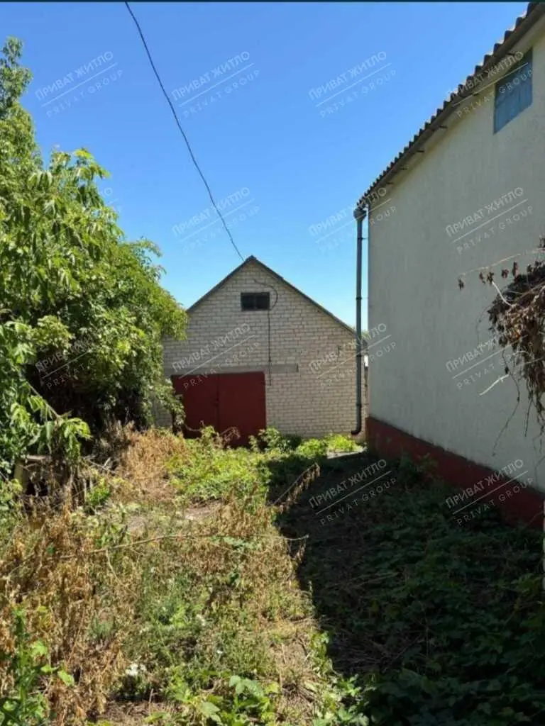 Будинок 2000х років у 30 км від Полтави