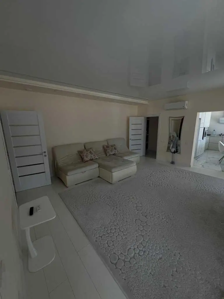 Шикарний будинок на Рибцях