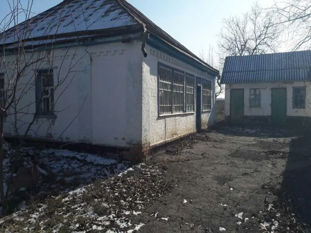 Гарний будинок у М. Тростянці