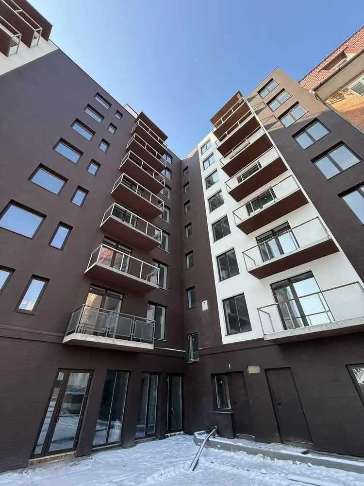 Трикімнатна квартира в новобудові!

