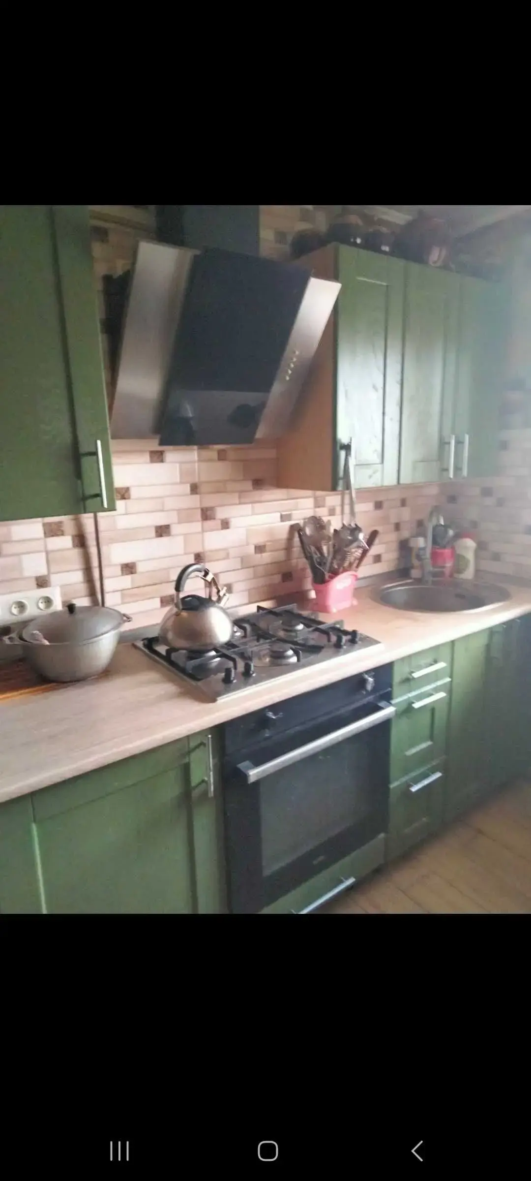 Півбудинку з ремонтом в с.Мильці