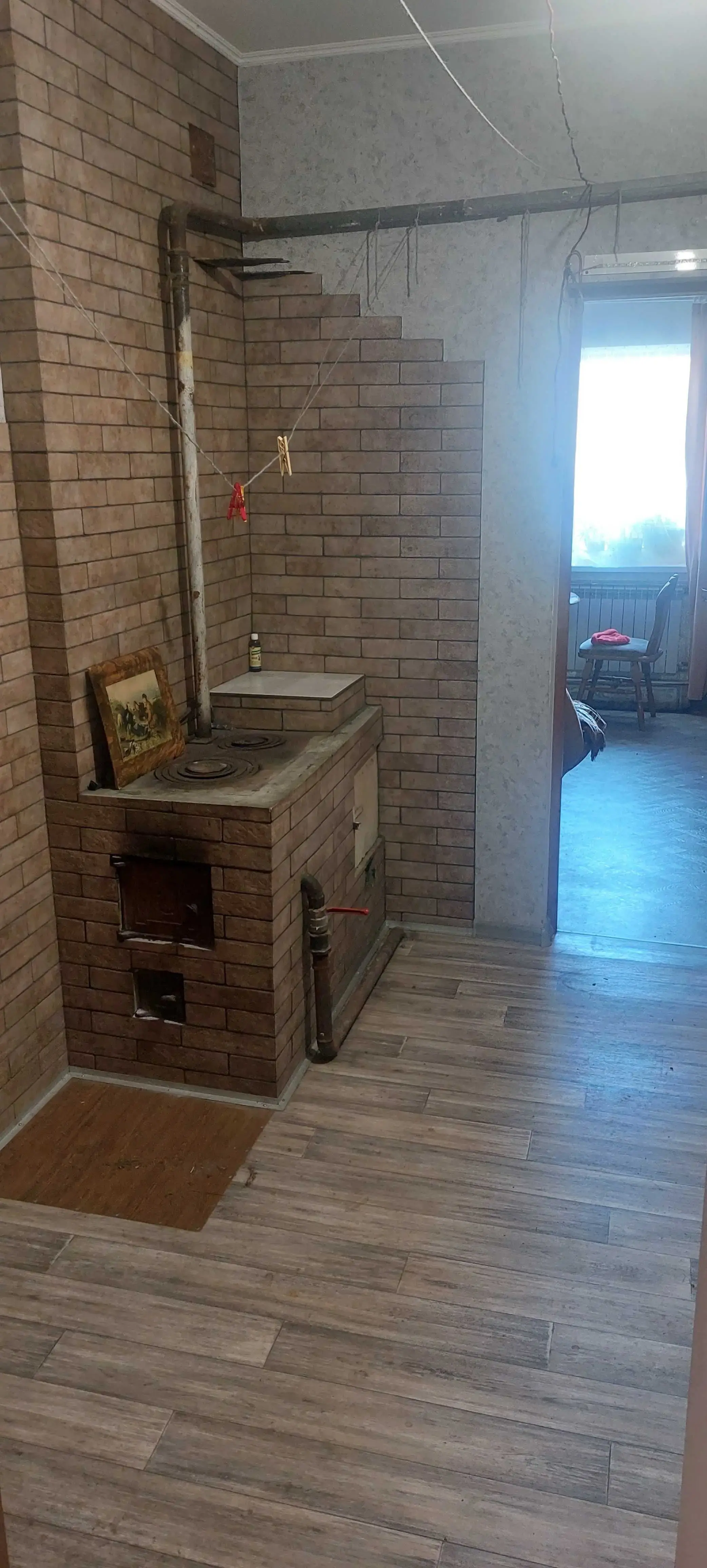 Півбудинку з ремонтом в с.Мильці