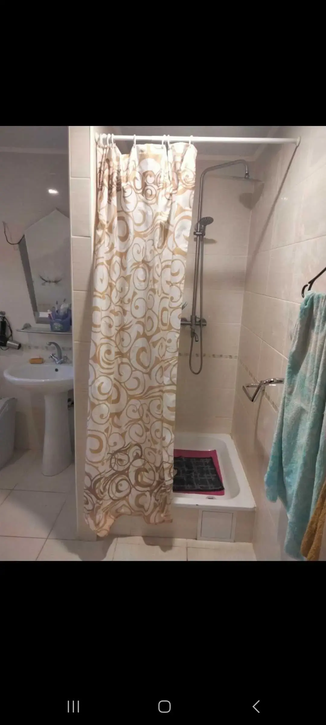 Півбудинку з ремонтом в с.Мильці