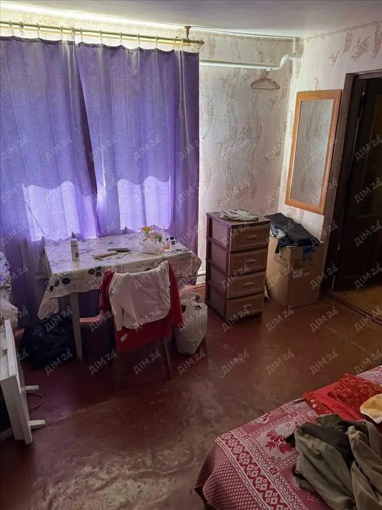 Окремий будинок в 14 км від Полтави.