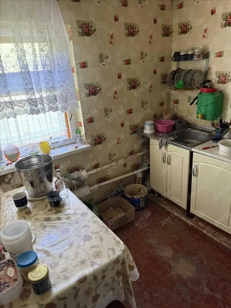 Окремий будинок в 14 км від Полтави.