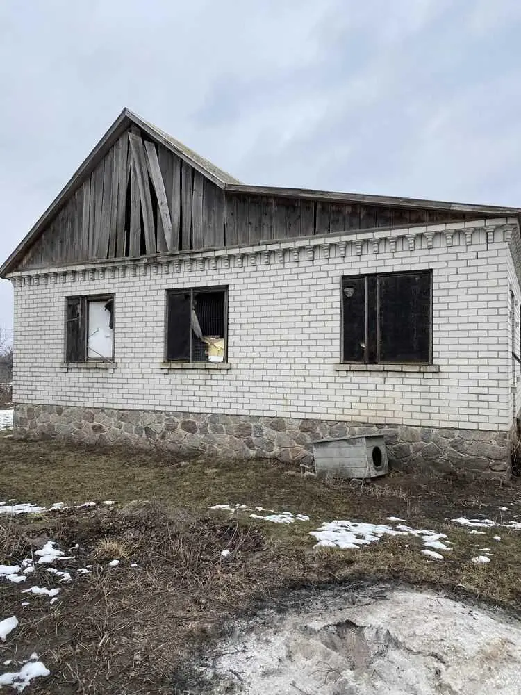 Добротна недобудова в передмісті!