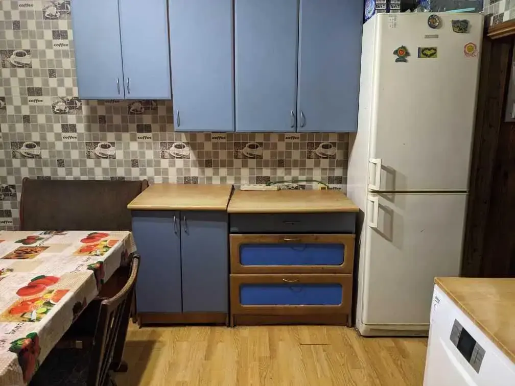 Окремий будинок біля річки