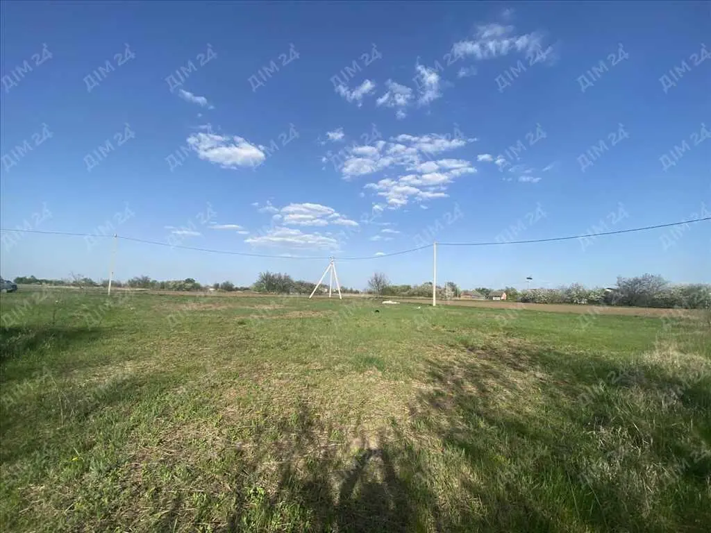 Ділянка в мальовничому місці в Рибцях.