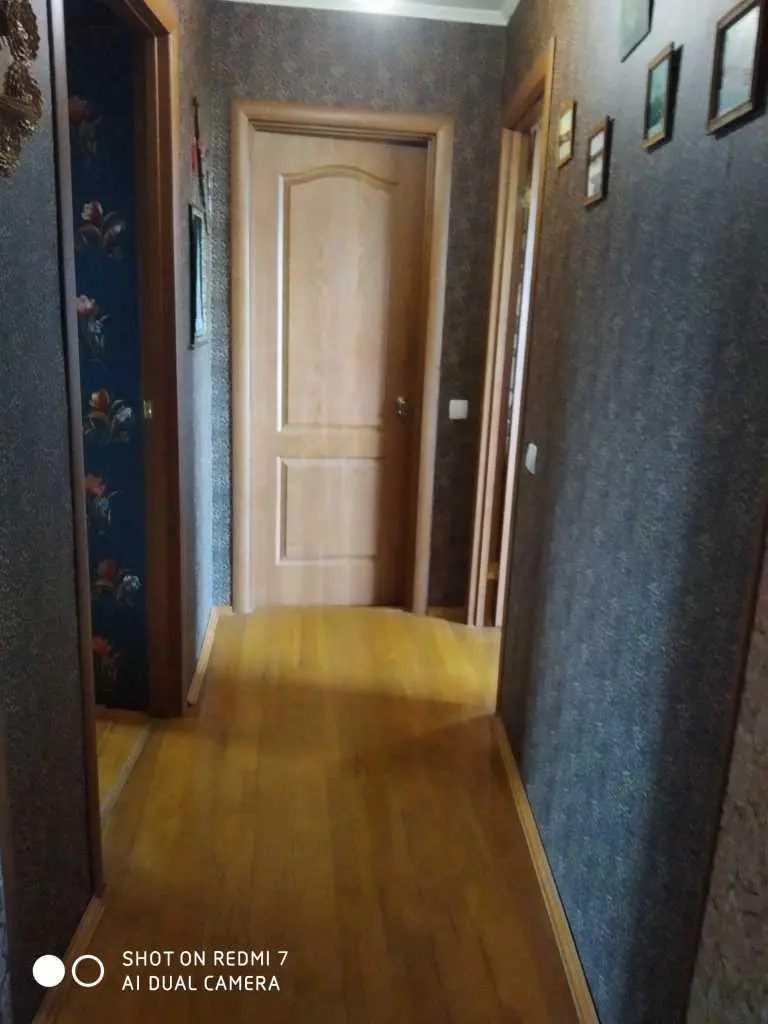 Велика трикімнатна квартира, чешка! 