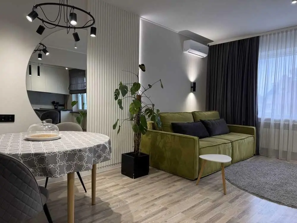 Розкішна квартира на Леваді!