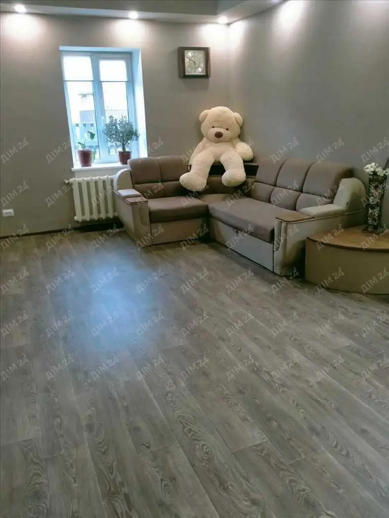 Добротний будинок на Кагамлика!