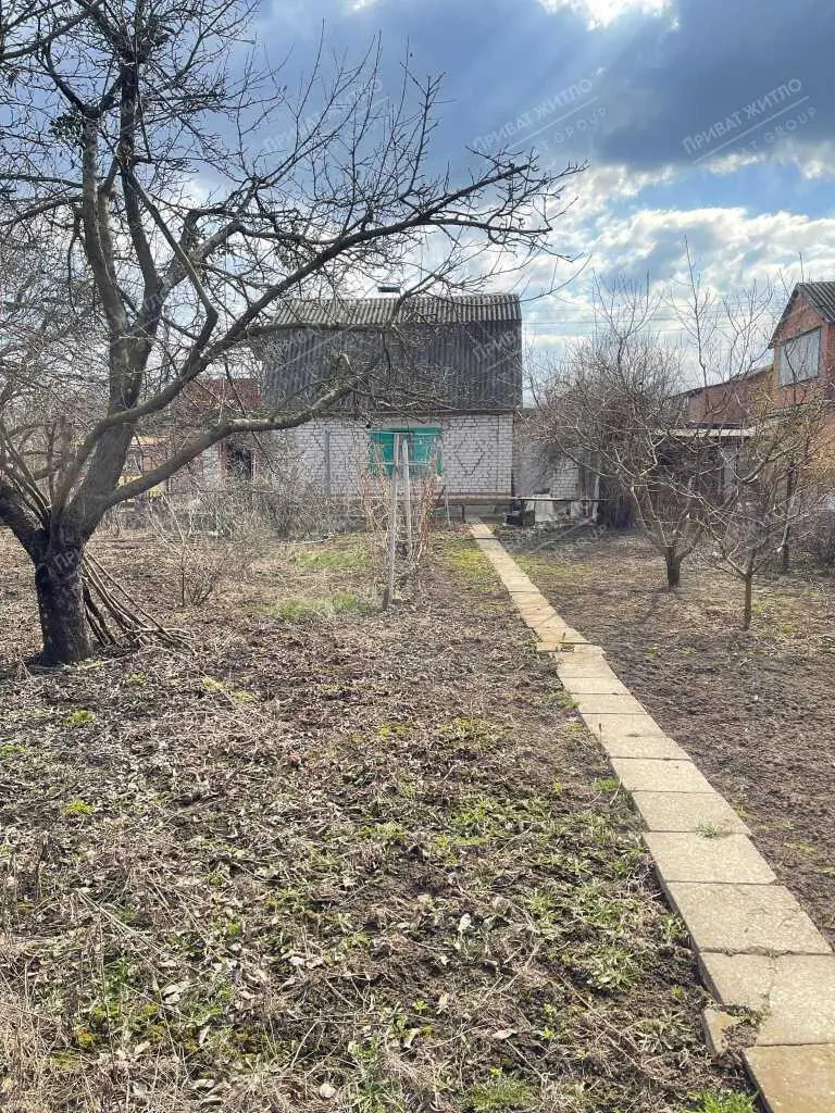  Цегляний будинок в районі Автоагрегатного заводу.
