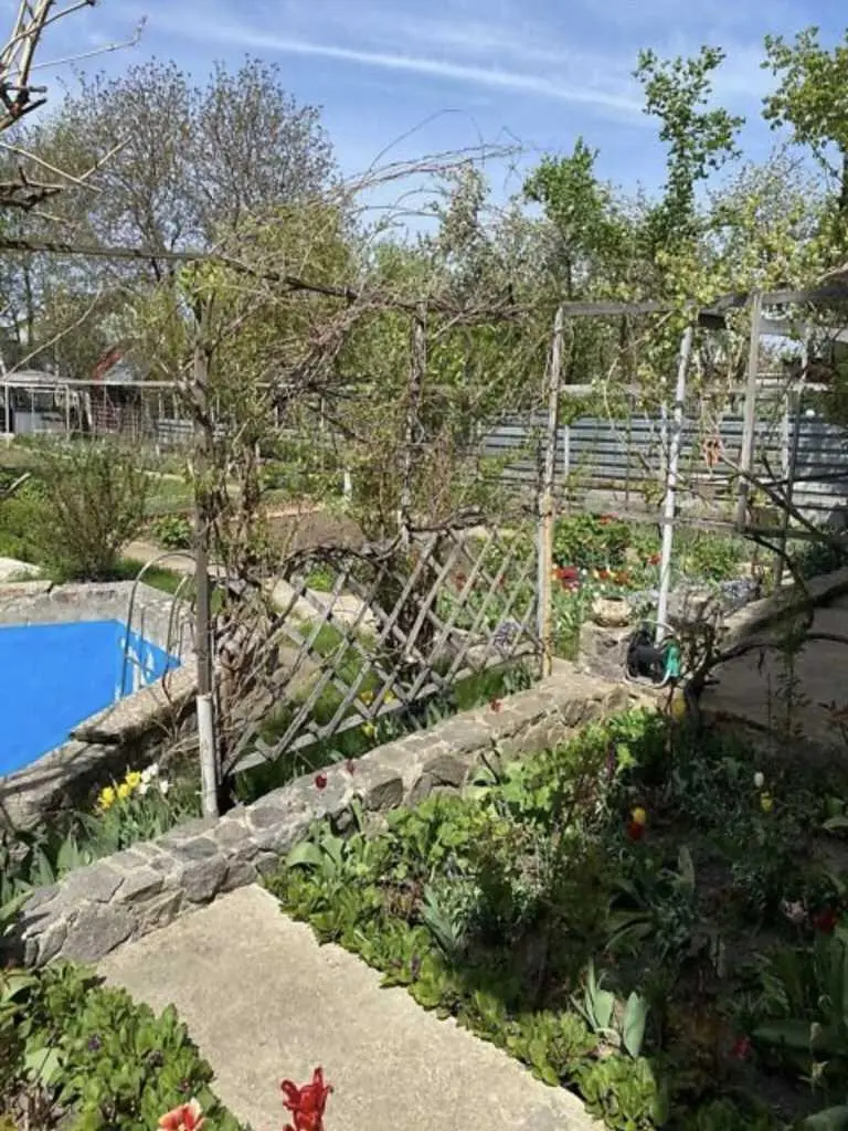 Продаж цегляного будинку