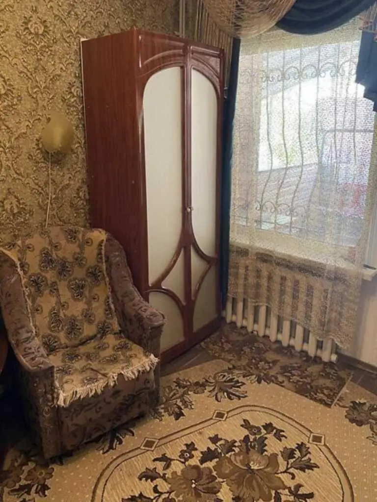 Продаж цегляного будинку