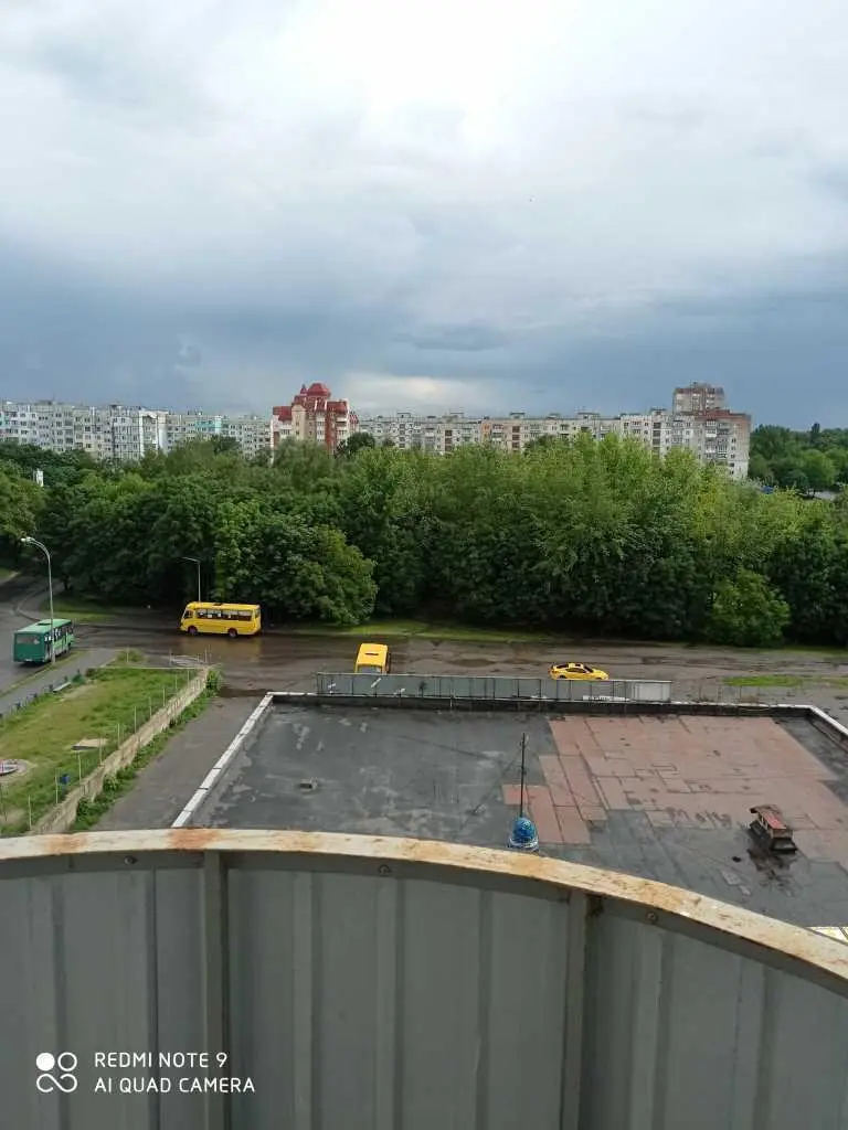 Трикімнатна квартира на Садах- 2 