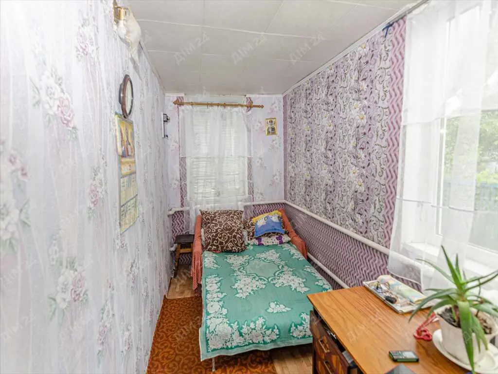 Окремий будинок в місті Карлівка