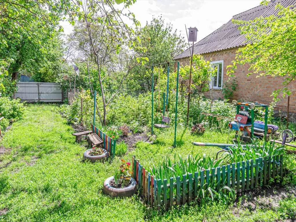 Окремий будинок в місті Карлівка