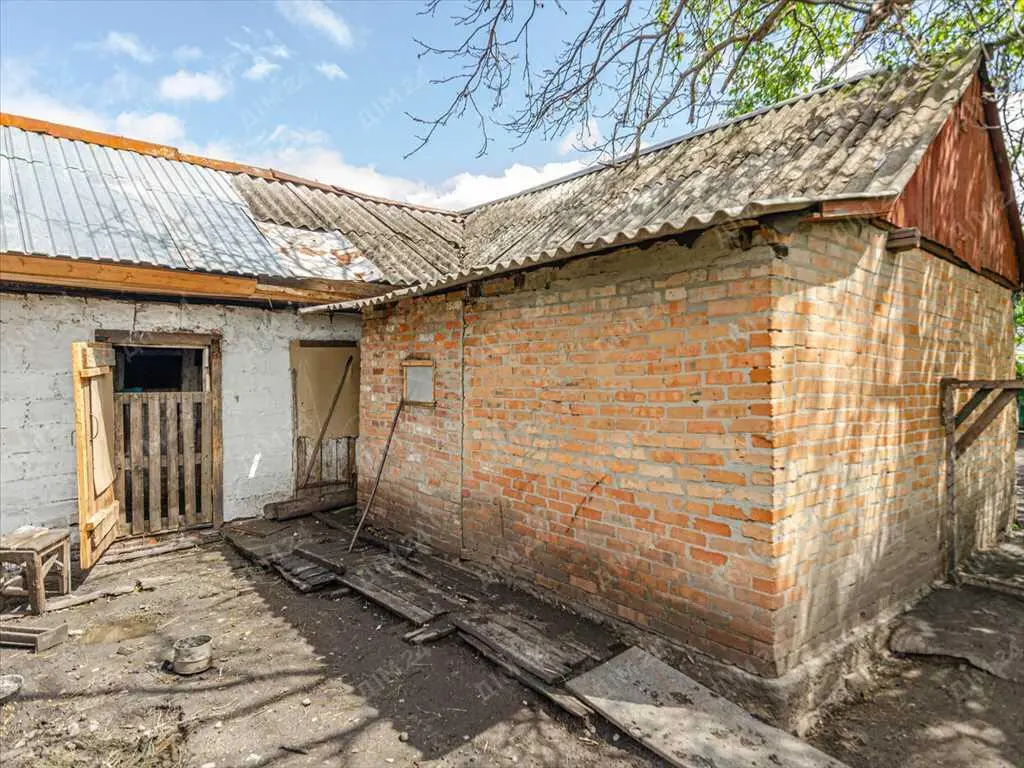 Окремий будинок в місті Карлівка