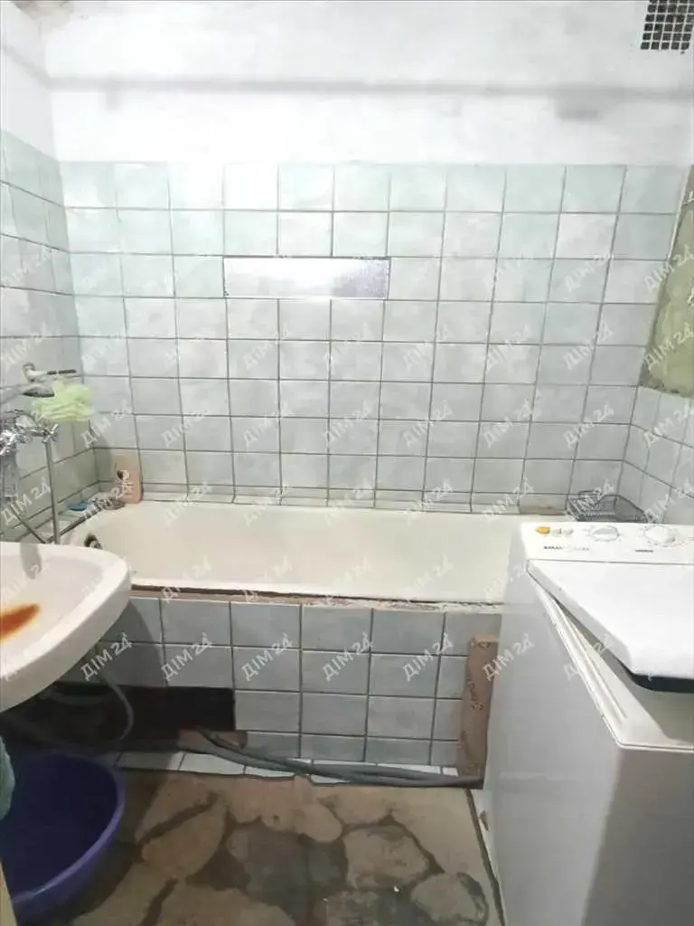 Трикімнатна квартира на Подолі