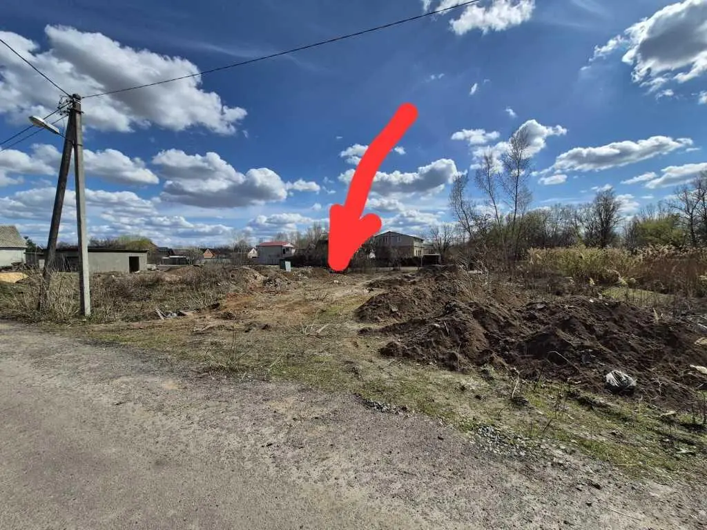 Земельна ділянка в Ліску