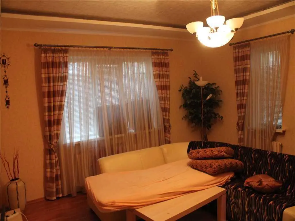 Розкішний будинок в 3 рівнях. Яр. Полтава