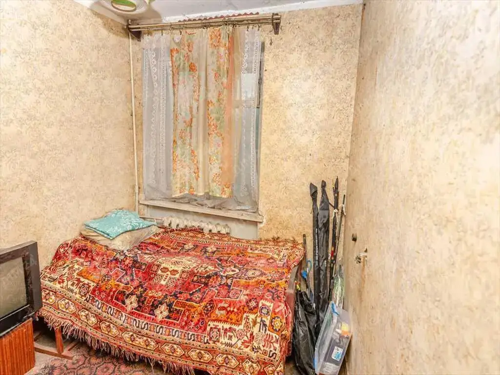 Трикімнатна квартира на Подолі!