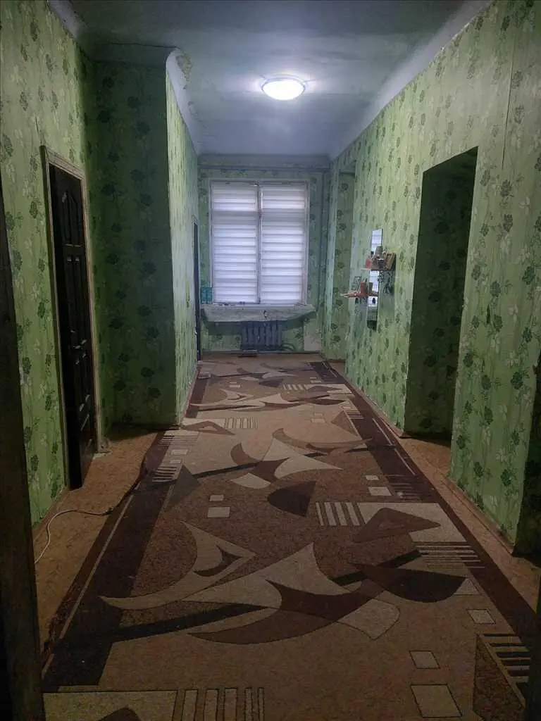 Трикімнатна квартира в районі Климівки!