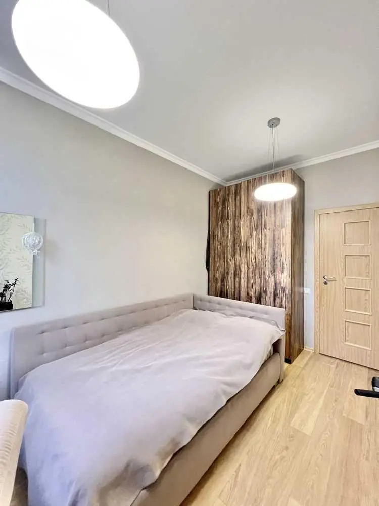 Квартира в найбажанішому місці - центральна вулиця!  