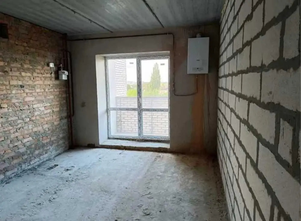 Трикімнатна квартира, ЖК "Династія"