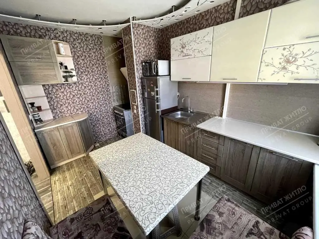 Продаж 3 кімнатної квартири з ремонтом Сади 1