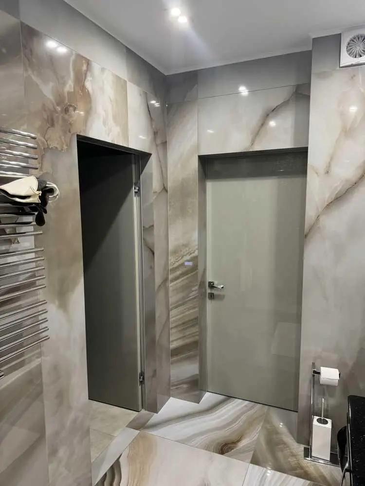 Розкіш та комфорт: Дизайнерська квартира на Стрітенській!