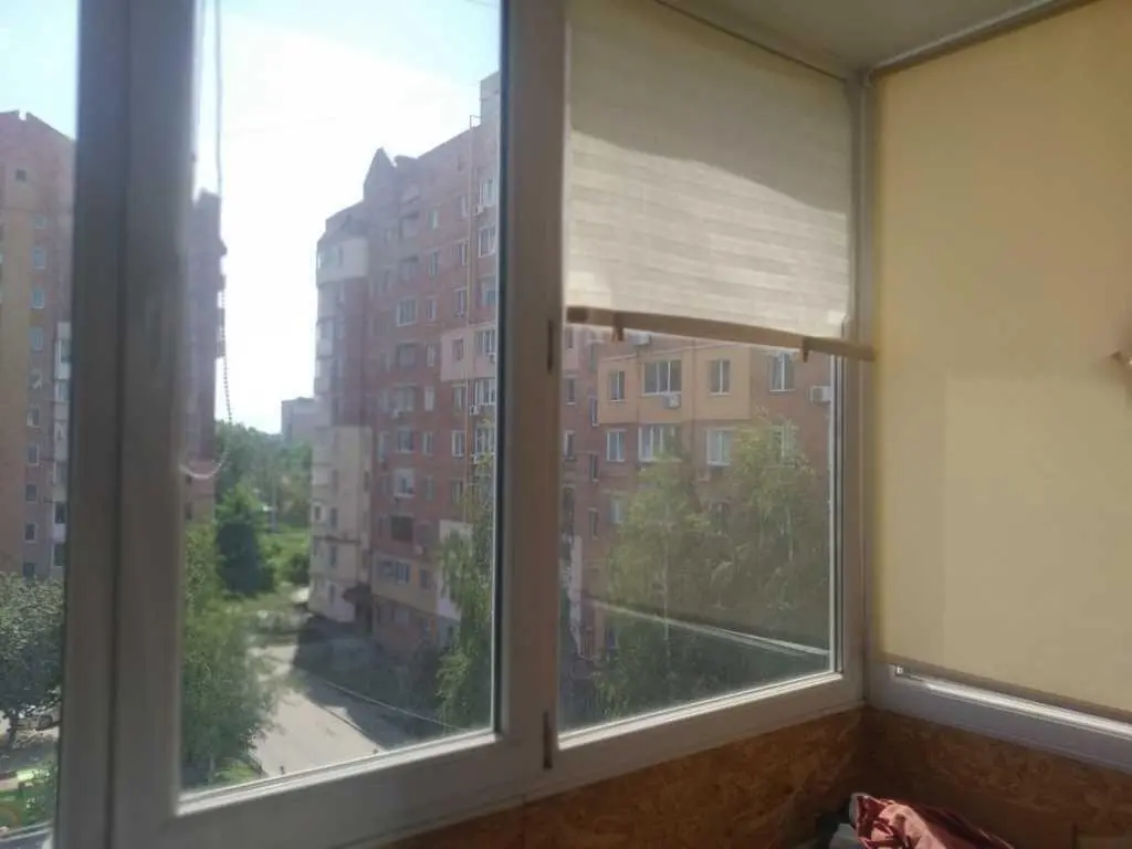 Однокімнатна квартира на Браїлках!