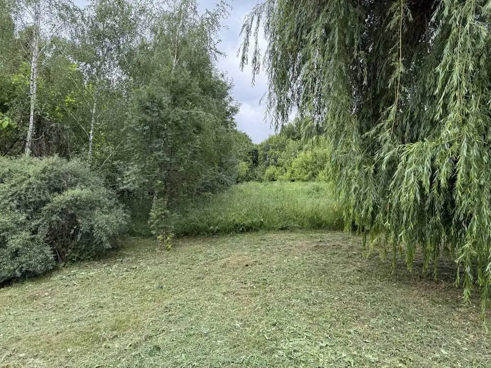 Продаж однієї або декількох земельних ділянки в гарній локації