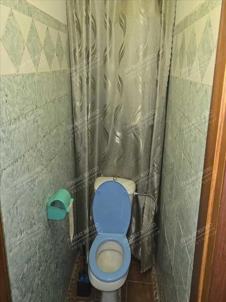 4 кімнати, сердній поверх, Боженка