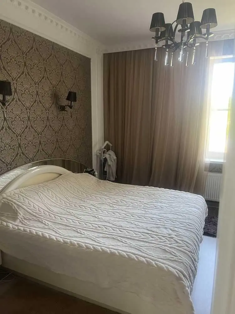 Будинок в пригороді Полтави