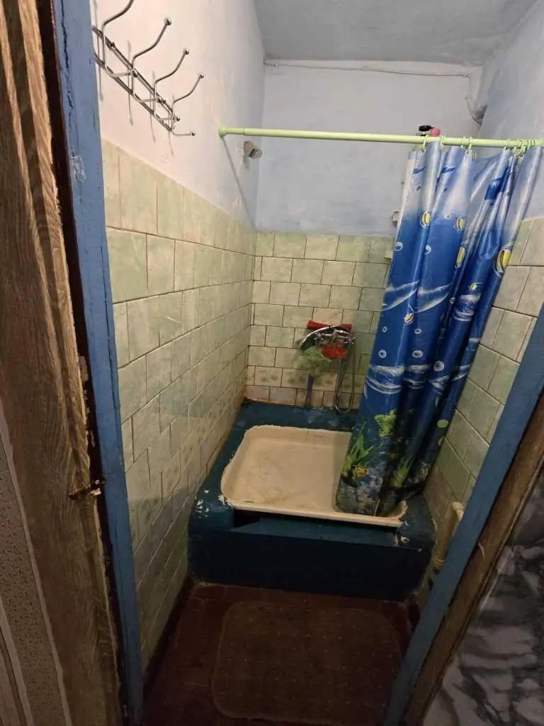 Двокімнатна квартира під ремонт.