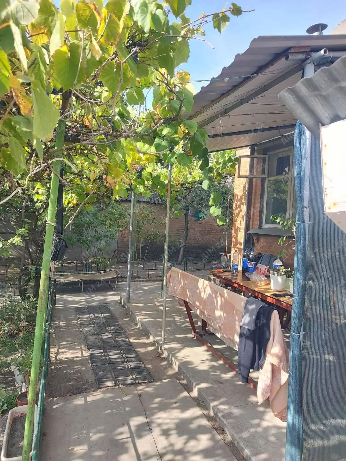 Двоповерховий будинок в Копилах.