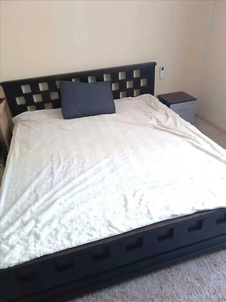 Добротний цегляний будинок у Ліску - заходь і живи!